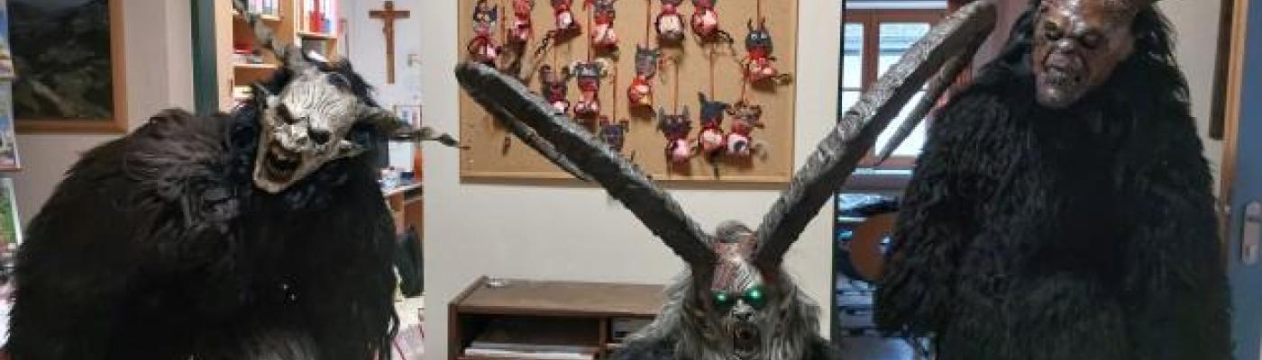 © c, Waltraud Stangl, privat Krampusse in der Schule