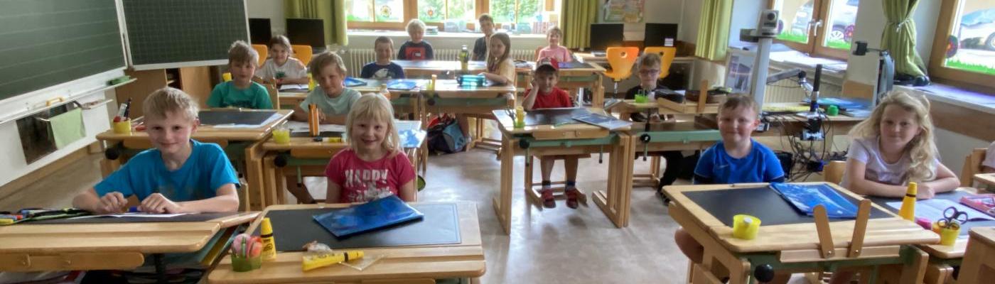© Christina Rauter Die Vorschüler gemeinsam mit der dritten Schulstufe