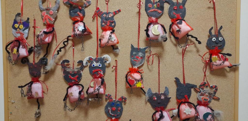 gebastelte Krampusse gebastelte Krampusse